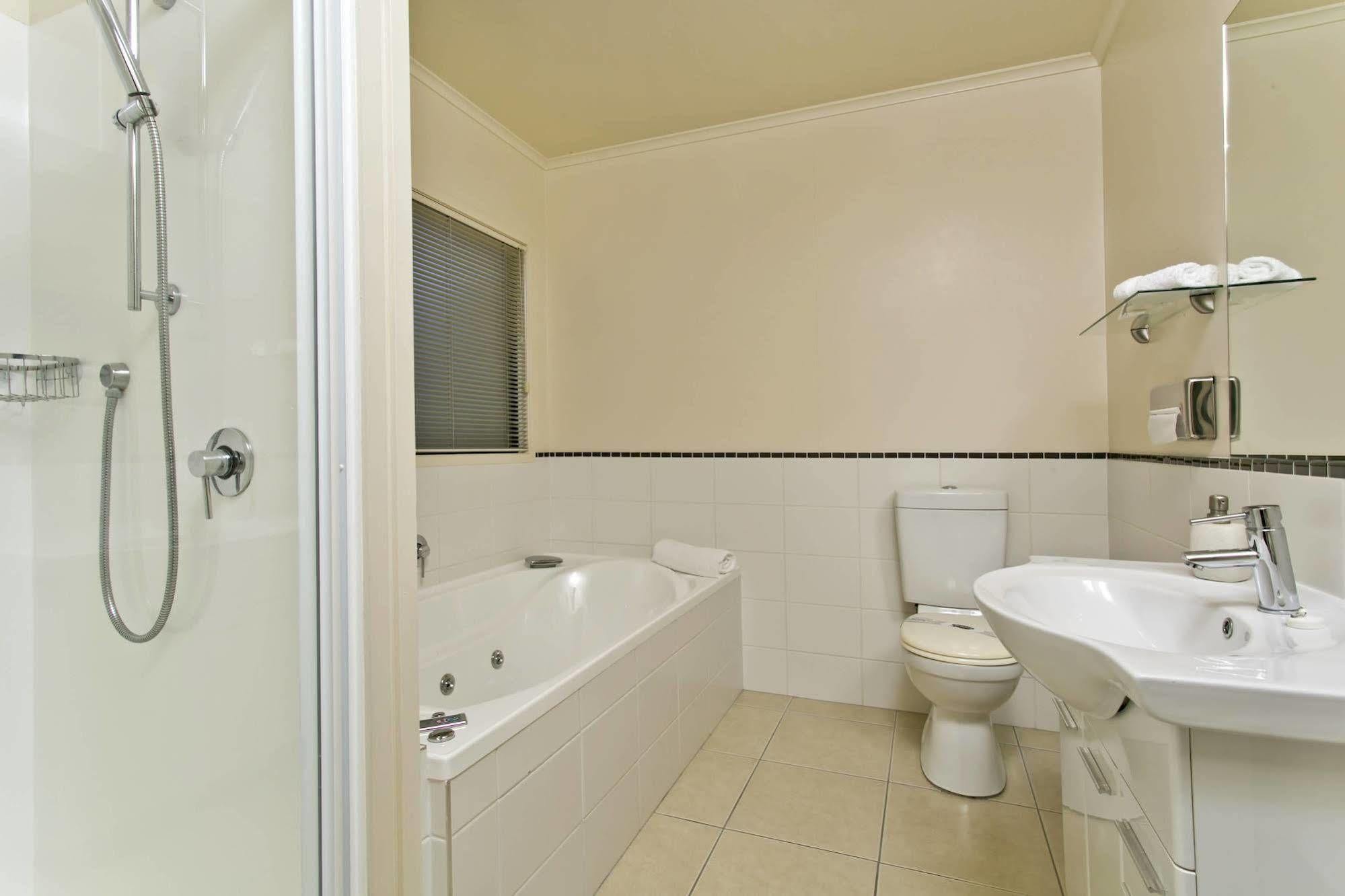 Ballinor Motor Inn Hamilton Dış mekan fotoğraf